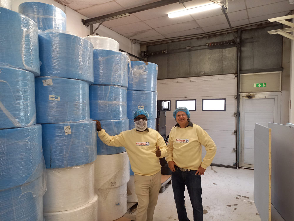 Nonwoven-material som ligger i lagret